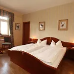 Gutshof Sparow 4* Nossentiner Huette