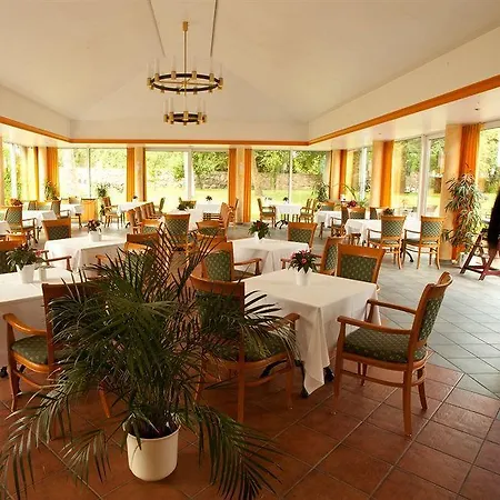 Gutshof Sparow Nossentiner Huette