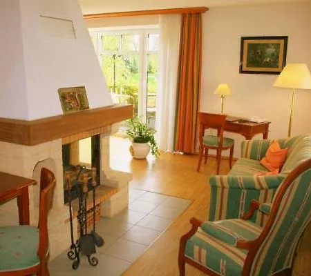 Gutshof Sparow Nossentiner Huette