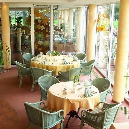 Gutshof Sparow 4* Nossentiner Huette