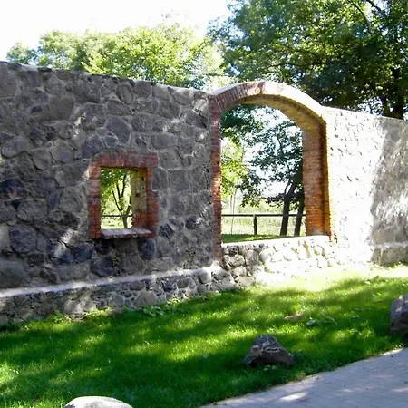 Gutshof Sparow Nossentiner Huette