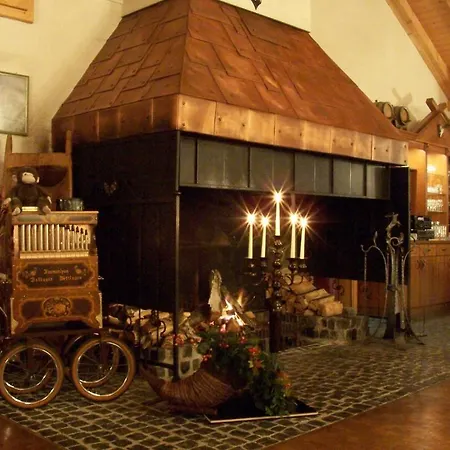 Gutshof Sparow Nossentiner Huette