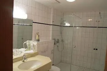 Gutshof Sparow Nossentiner Huette